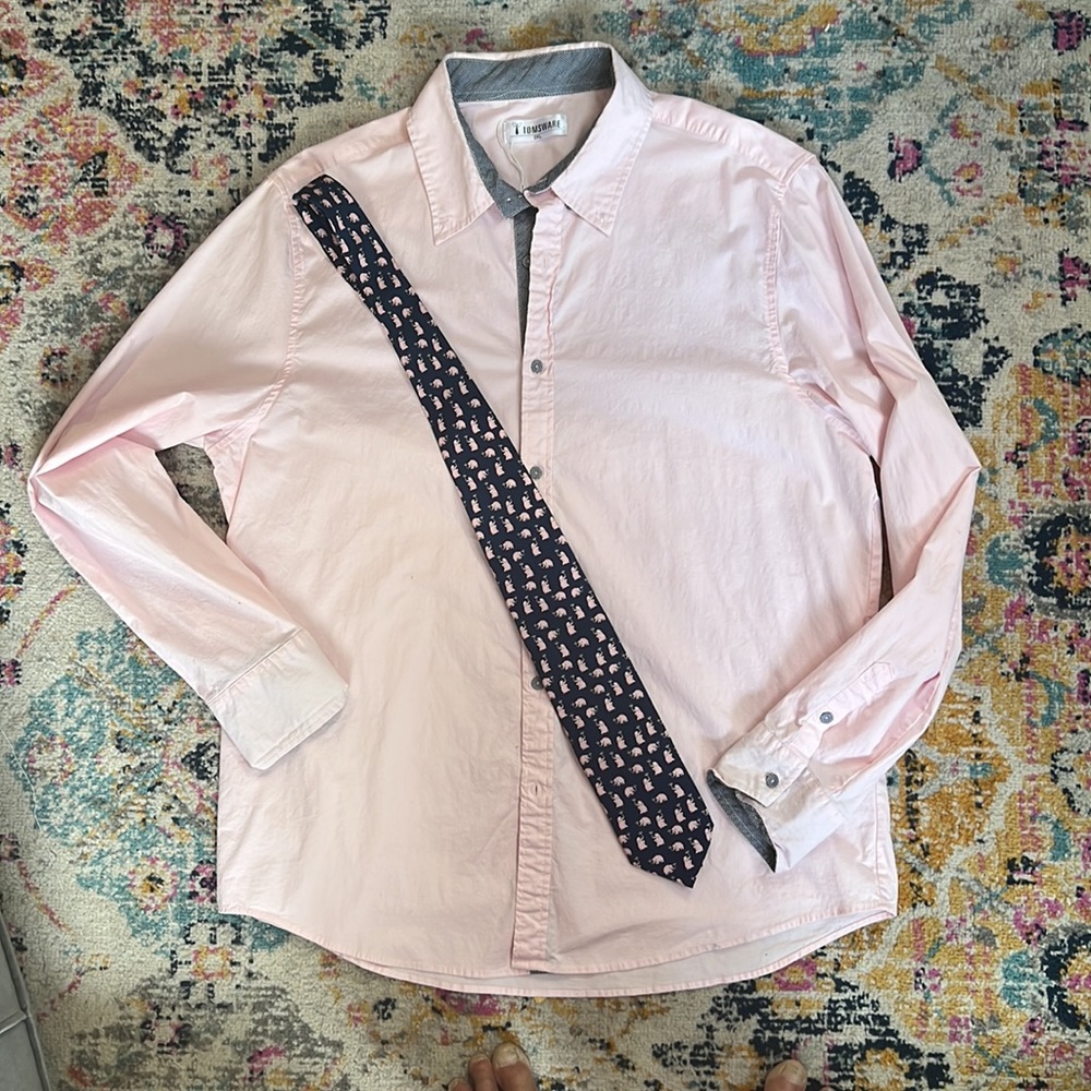 Men’s big and tall pink button down dress shirt with tie